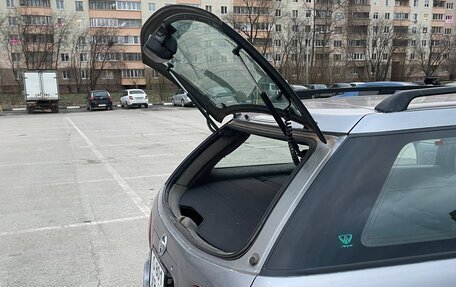 Nissan Avenir II, 2001 год, 185 000 рублей, 5 фотография