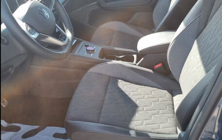 Volkswagen Tiguan, 2025 год, 4 916 133 рублей, 8 фотография