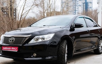 Toyota Camry, 2014 год, 2 100 000 рублей, 1 фотография
