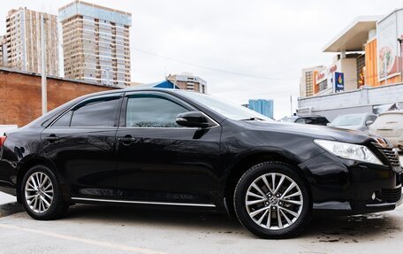 Toyota Camry, 2014 год, 2 100 000 рублей, 3 фотография