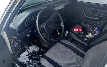 BMW 5 серия, 1984 год, 215 000 рублей, 3 фотография