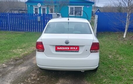 Volkswagen Polo VI (EU Market), 2012 год, 800 000 рублей, 1 фотография