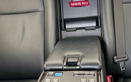 Toyota Camry, 2017 год, 2 040 000 рублей, 4 фотография