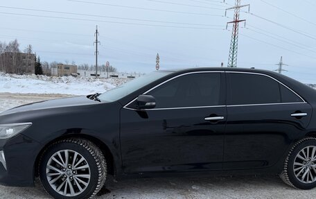 Toyota Camry, 2017 год, 2 040 000 рублей, 11 фотография