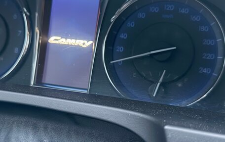 Toyota Camry, 2017 год, 2 040 000 рублей, 13 фотография