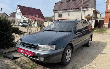 Toyota Caldina, 1993 год, 320 000 рублей, 2 фотография