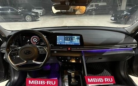 Hyundai Elantra, 2022 год, 1 150 000 рублей, 8 фотография