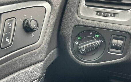 Volkswagen Golf VII, 2014 год, 999 000 рублей, 16 фотография