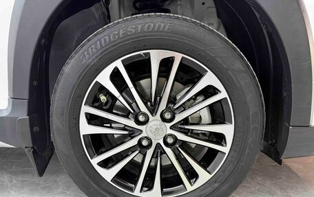 Toyota Yaris XP150 рестайлинг, 2022 год, 1 055 000 рублей, 8 фотография