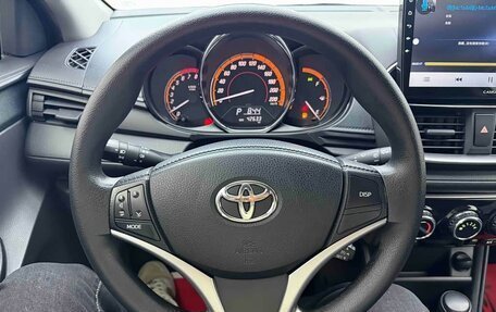 Toyota Yaris XP150 рестайлинг, 2022 год, 1 055 000 рублей, 18 фотография