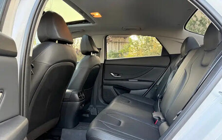 Hyundai Elantra, 2023 год, 1 350 555 рублей, 12 фотография