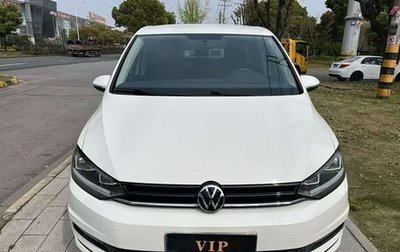 Volkswagen Touran III, 2023 год, 1 580 000 рублей, 1 фотография