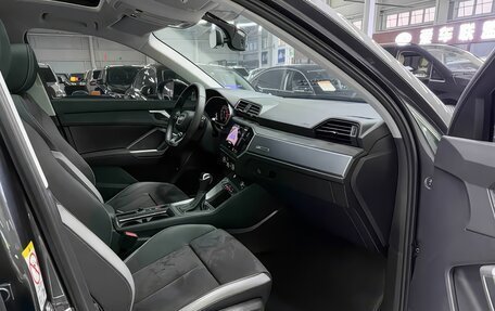 Audi Q3, 2023 год, 2 750 000 рублей, 15 фотография