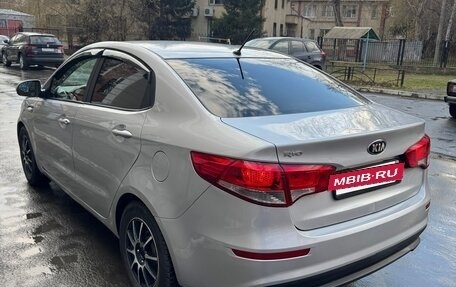 KIA Rio III рестайлинг, 2015 год, 850 000 рублей, 2 фотография