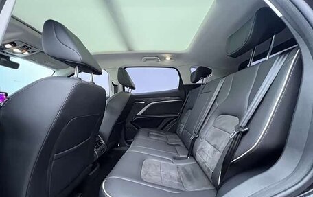 Haval H6, 2023 год, 1 500 000 рублей, 18 фотография
