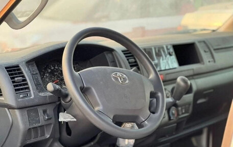 Toyota HiAce H200, 2024 год, 5 000 000 рублей, 8 фотография