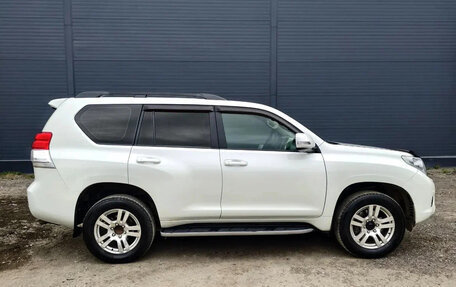 Toyota Land Cruiser Prado 150 рестайлинг 2, 2010 год, 2 100 000 рублей, 8 фотография