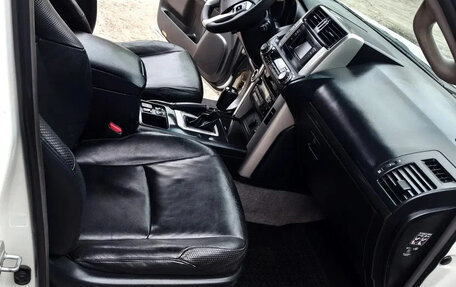 Toyota Land Cruiser Prado 150 рестайлинг 2, 2010 год, 2 100 000 рублей, 15 фотография