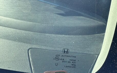 Honda Insight II рестайлинг, 2012 год, 1 000 000 рублей, 13 фотография