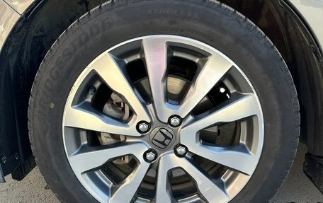 Honda Insight II рестайлинг, 2012 год, 1 000 000 рублей, 12 фотография