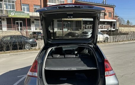 Honda Insight II рестайлинг, 2012 год, 1 000 000 рублей, 10 фотография