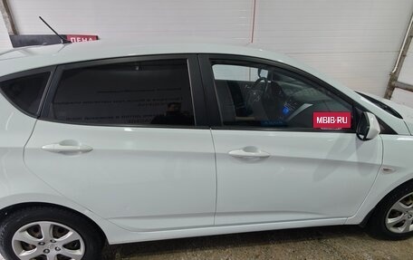 Hyundai Solaris II рестайлинг, 2013 год, 870 000 рублей, 8 фотография