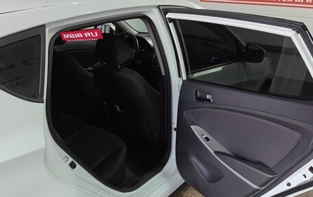 Hyundai Solaris II рестайлинг, 2013 год, 870 000 рублей, 10 фотография