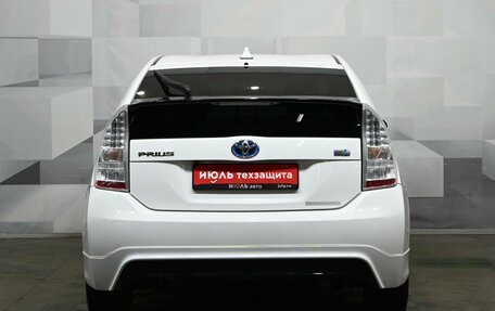 Toyota Prius, 2010 год, 1 215 000 рублей, 5 фотография