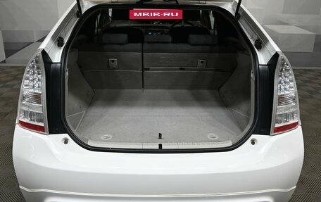 Toyota Prius, 2010 год, 1 215 000 рублей, 6 фотография