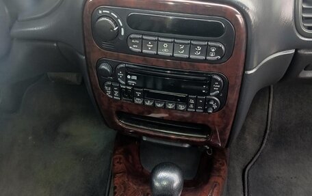 Chrysler Concorde II, 2002 год, 450 000 рублей, 4 фотография