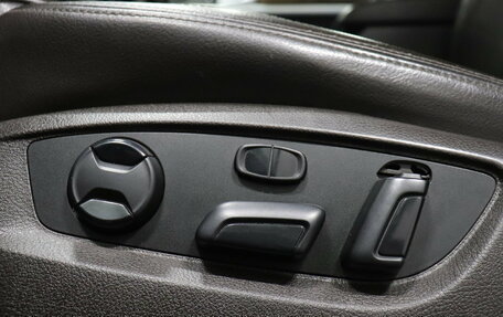 Volkswagen Touareg III, 2012 год, 2 045 000 рублей, 12 фотография