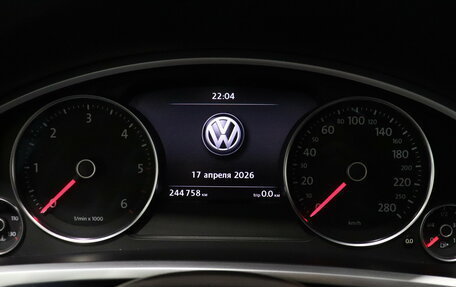 Volkswagen Touareg III, 2012 год, 2 045 000 рублей, 16 фотография