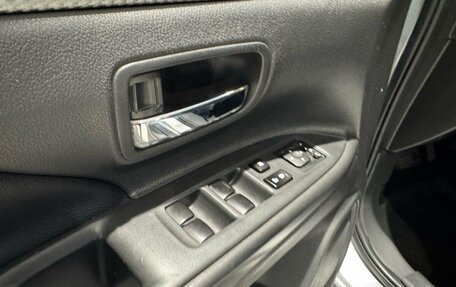 Mitsubishi Outlander III рестайлинг 3, 2014 год, 1 399 000 рублей, 15 фотография