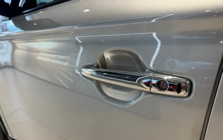 Mitsubishi Outlander III рестайлинг 3, 2014 год, 1 399 000 рублей, 13 фотография