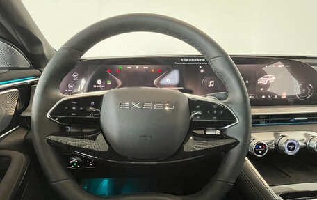 CheryExeed TXL, 2025 год, 3 930 000 рублей, 13 фотография