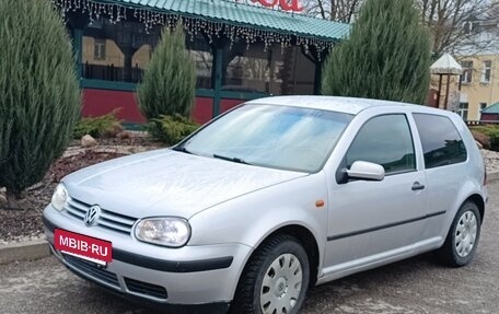 Volkswagen Golf IV, 2001 год, 300 000 рублей, 4 фотография