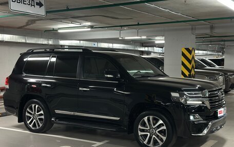 Toyota Land Cruiser 200, 2015 год, 6 300 000 рублей, 4 фотография