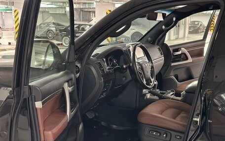 Toyota Land Cruiser 200, 2015 год, 6 300 000 рублей, 15 фотография