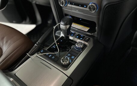 Toyota Land Cruiser 200, 2015 год, 6 300 000 рублей, 35 фотография