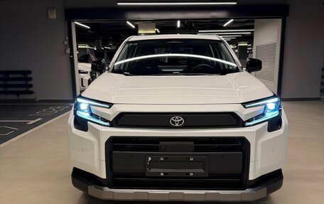 Toyota RAV4, 2025 год, 4 250 000 рублей, 3 фотография