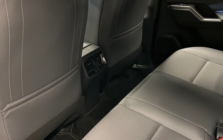 Toyota RAV4, 2025 год, 4 250 000 рублей, 17 фотография