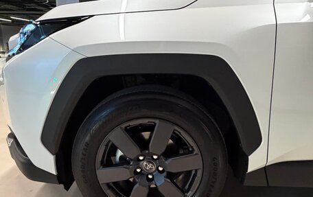 Toyota RAV4, 2025 год, 4 250 000 рублей, 23 фотография