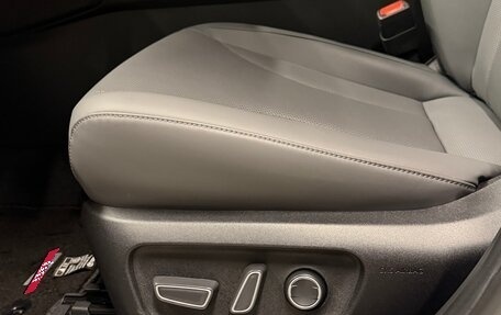 Toyota RAV4, 2025 год, 4 250 000 рублей, 15 фотография