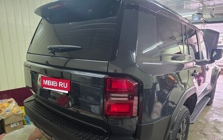 Toyota Land Cruiser Prado, 2024 год, 10 500 000 рублей, 3 фотография