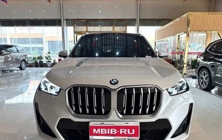 BMW X1, 2023 год, 2 380 000 рублей, 3 фотография