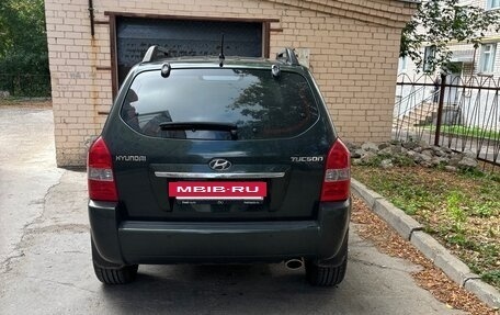 Hyundai Tucson III, 2008 год, 855 000 рублей, 2 фотография