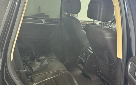 Volkswagen Touareg III, 2012 год, 1 000 000 рублей, 10 фотография