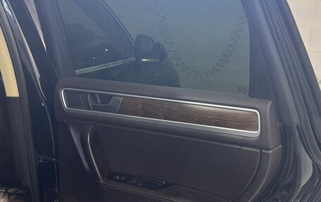 Volkswagen Touareg III, 2012 год, 1 000 000 рублей, 11 фотография