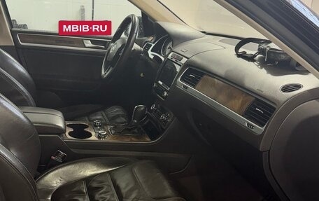 Volkswagen Touareg III, 2012 год, 1 000 000 рублей, 13 фотография