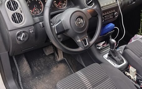 Volkswagen Tiguan I, 2011 год, 1 200 000 рублей, 5 фотография